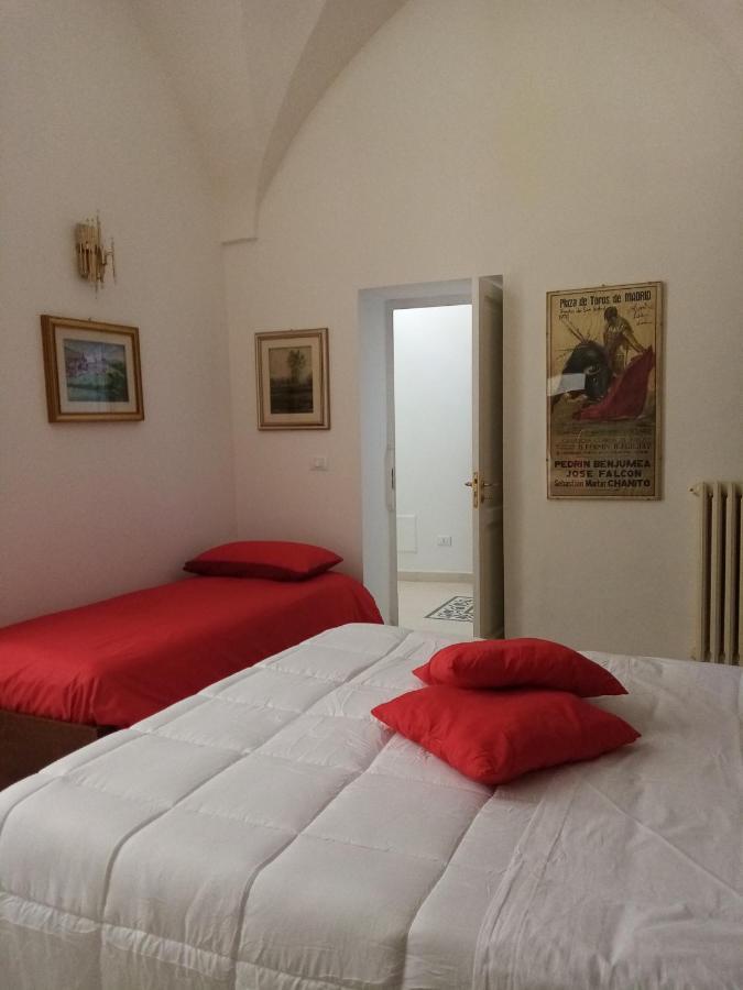 莱切Dimora Storica Le Perle住宿加早餐旅馆 外观 照片
